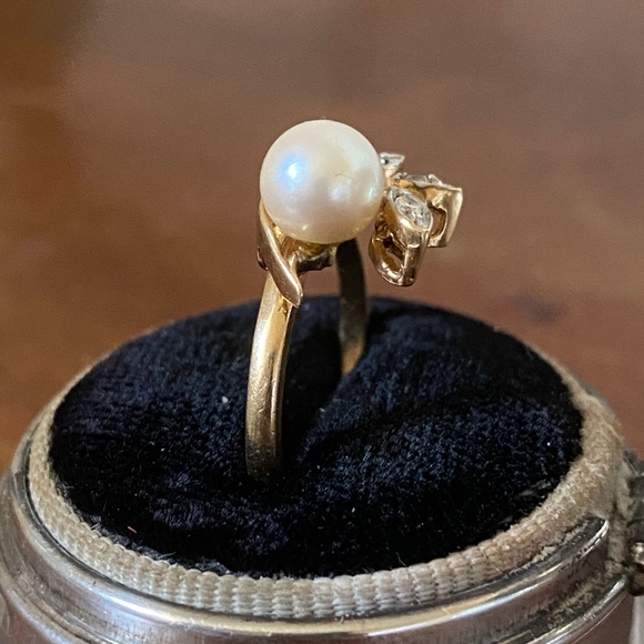 14k Yellow Gold Pearl Diamond Pave Cocktail Ring - Picture 5 of 5